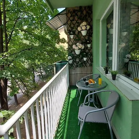 Inner Two Bedroom Appartement